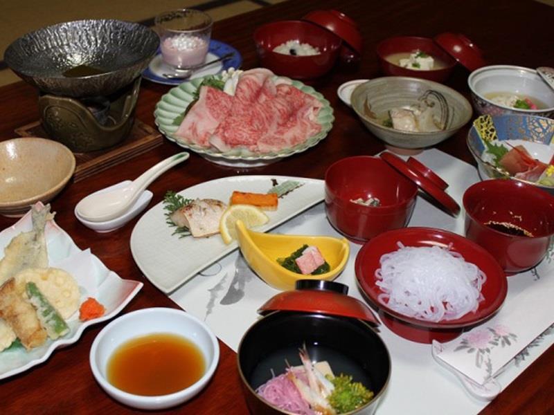 ホテルRyotei Miyagawa 南砺市 エクステリア 写真